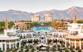 Cratos Premium Hotel Booking